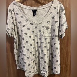 Torrid Leopard Print, Gray Casual tee shirt
